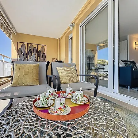 Serenity Getaway-4 People-wifi-terrace-garage * Saint-Raphaël