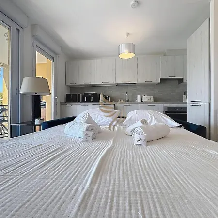 Serenity Getaway-4 People-wifi-terrace-garage Lejlighed Saint-Raphaël